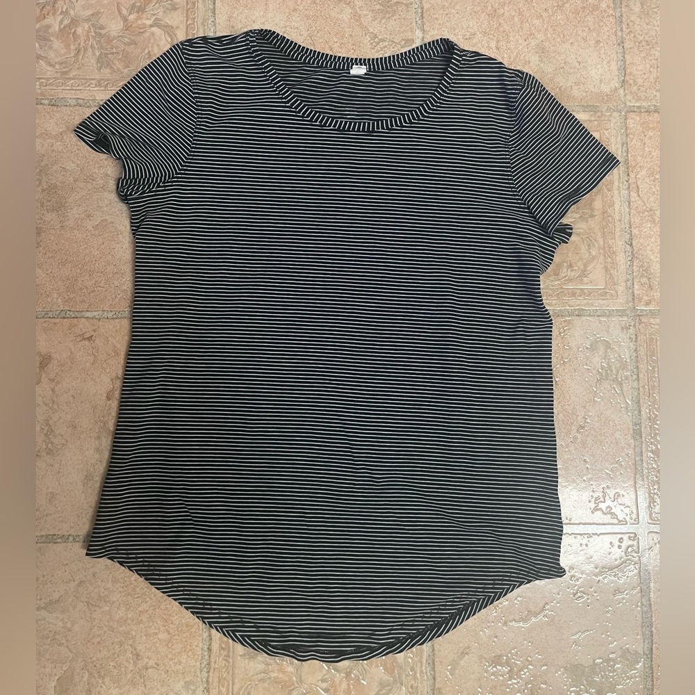 Lululemon shirt